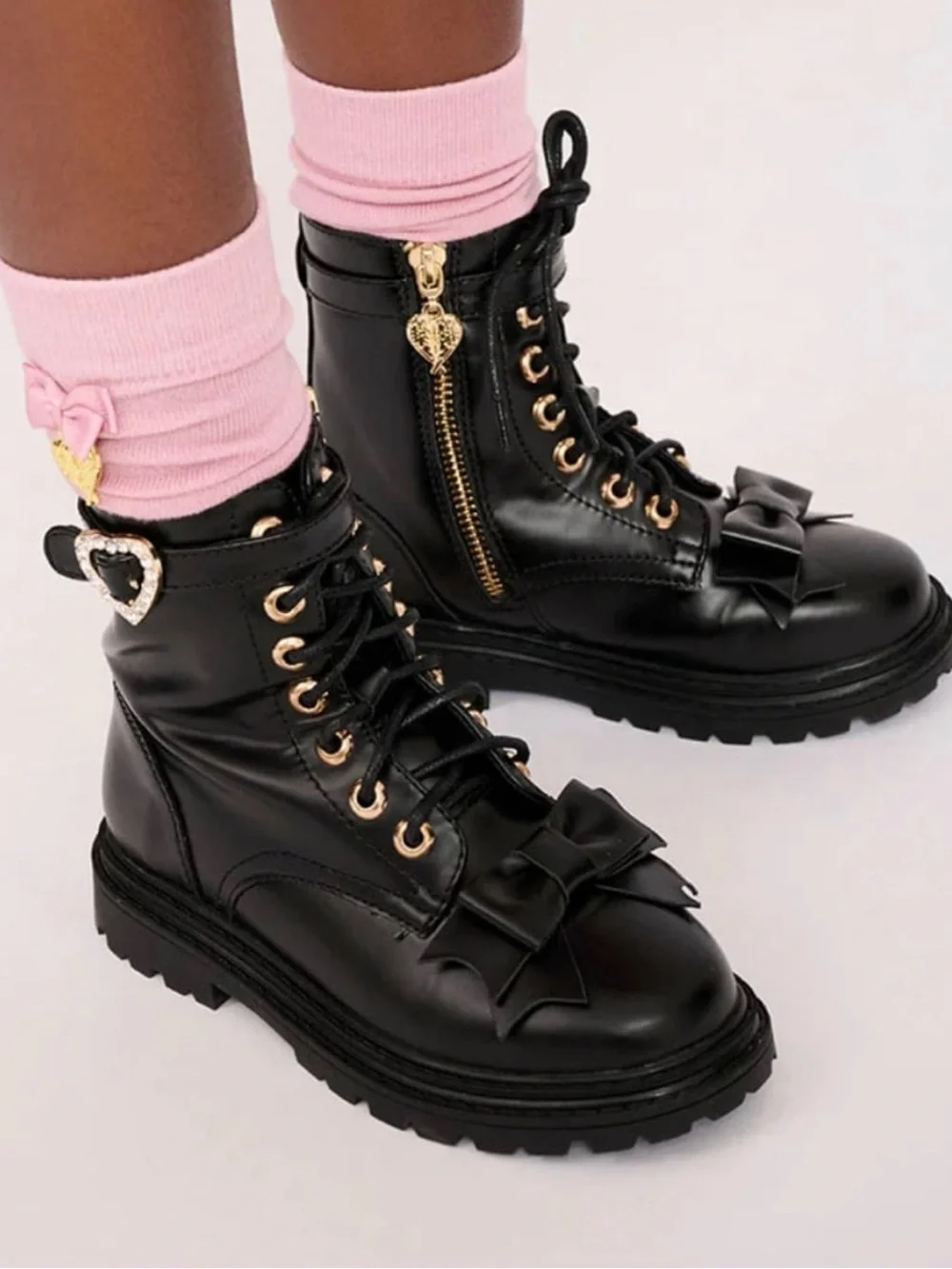 Angel face size 27 Ingrid Bow Boots Black